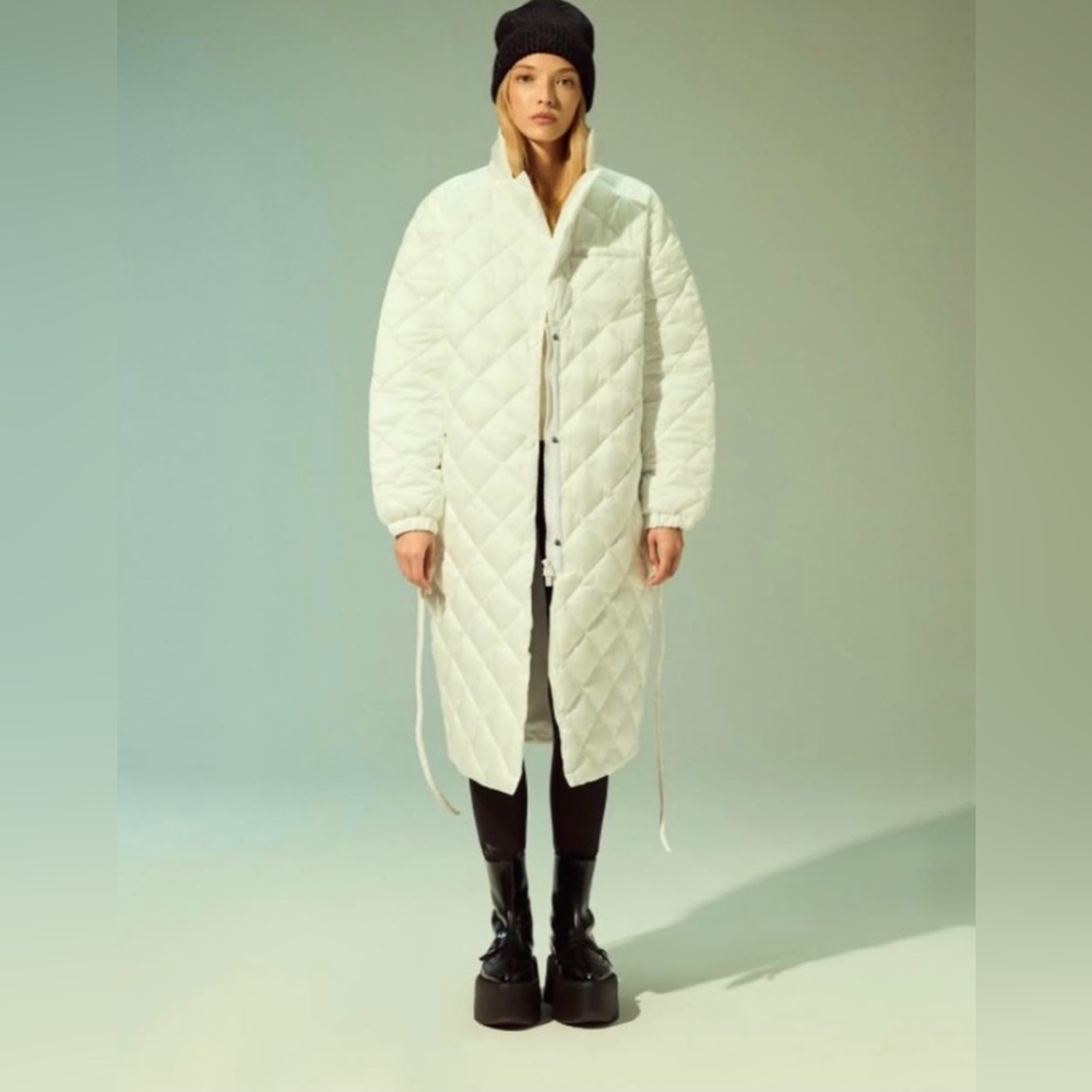 LUXTON white Luxury Quilted Coat